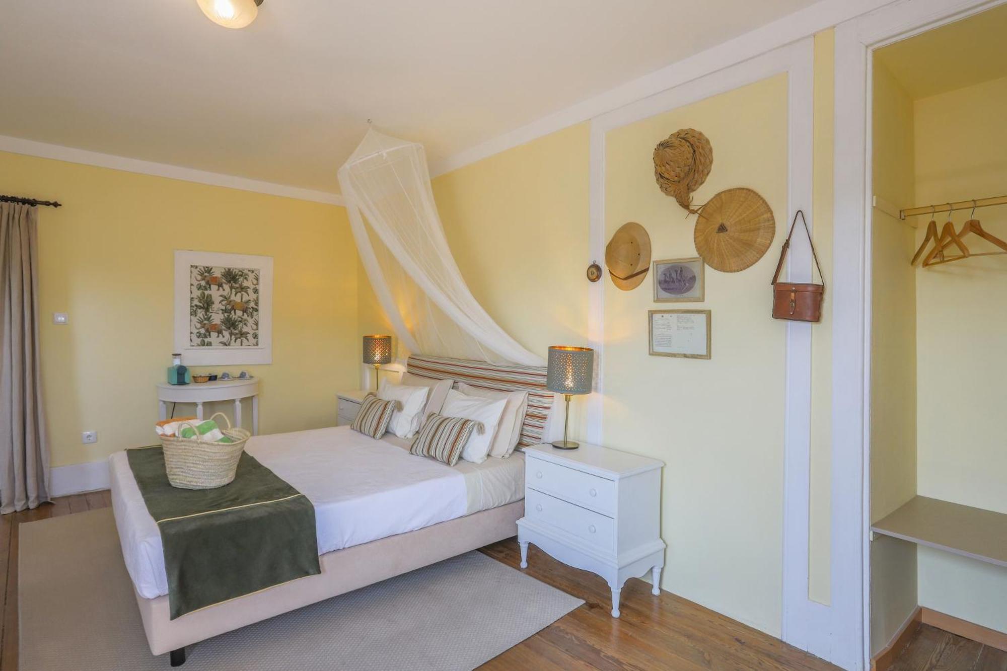 Outeiro Tuias - Manor House Otel Marco de Canavezes Oda fotoğraf